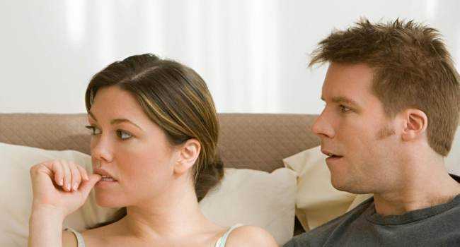 10 предупреждающих знаков, что ваш партнер изменяет